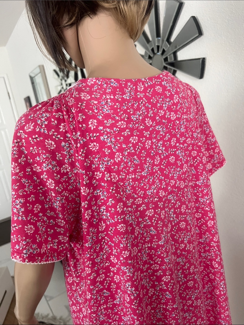 NWNT SecretTreasures sleepwear Pink Floral,Nightgown,Comfortable,stretch,size XL - Picture 6 of 15